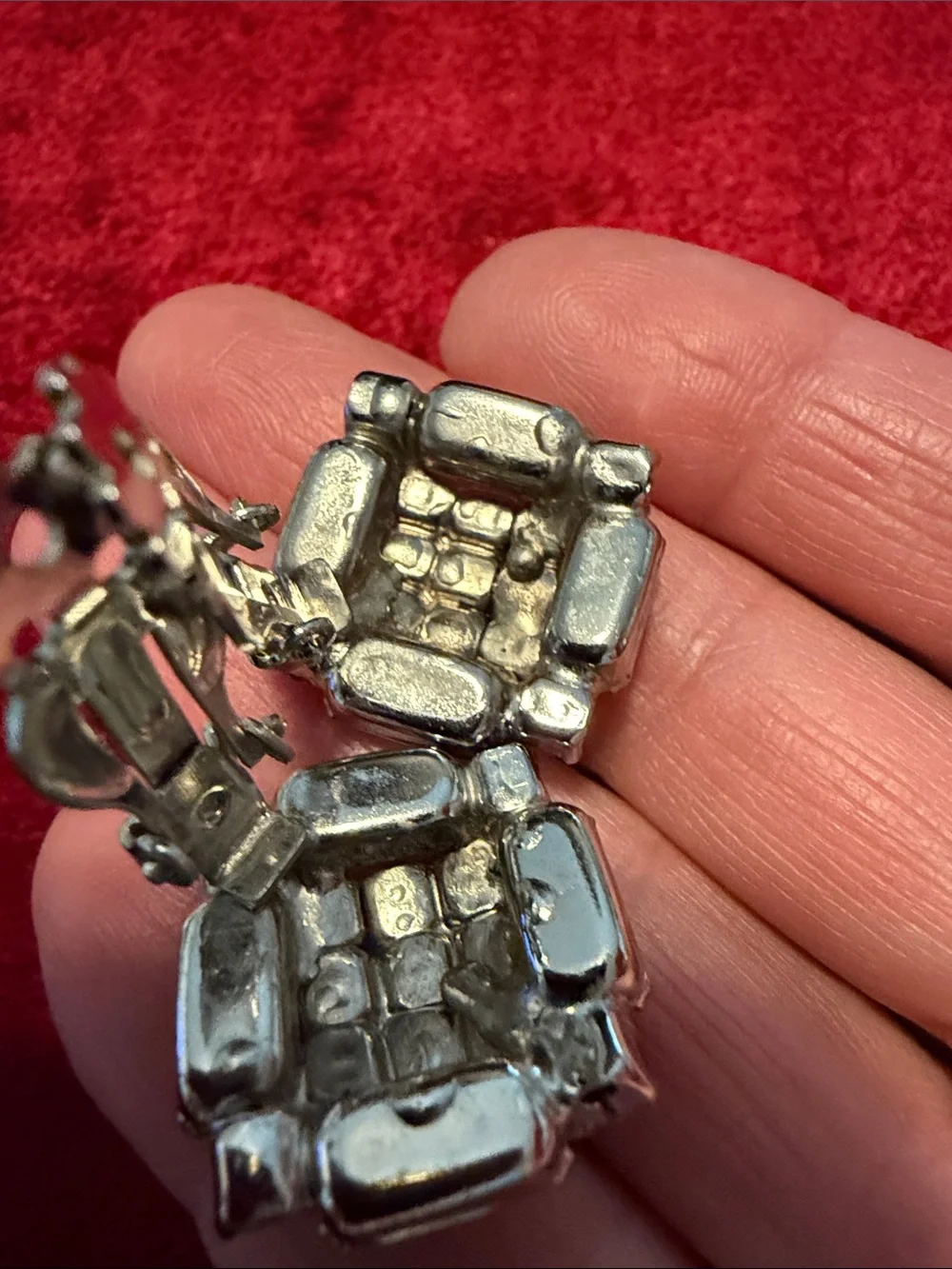 Unsigned like new vintage rhinestone Cluster clip earrings silver tone